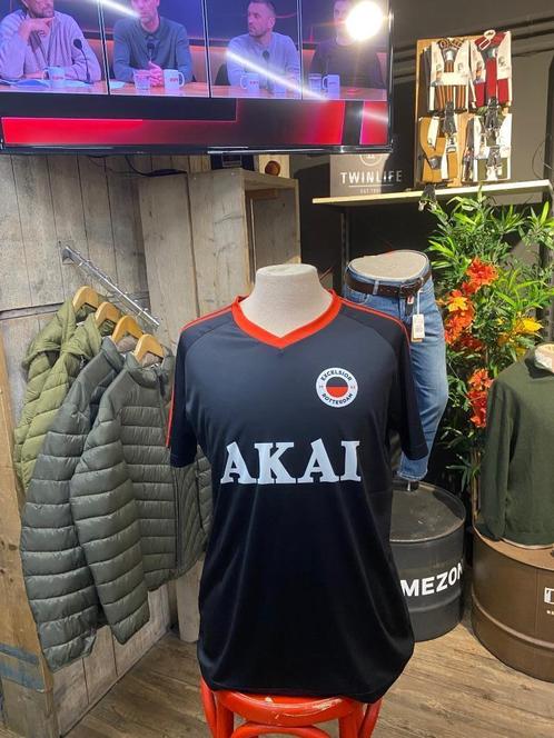 Klassieke voetbalshirts, Verzamelen, Sportartikelen en Voetbal, Nieuw, Shirt, Buitenlandse clubs, Verzenden