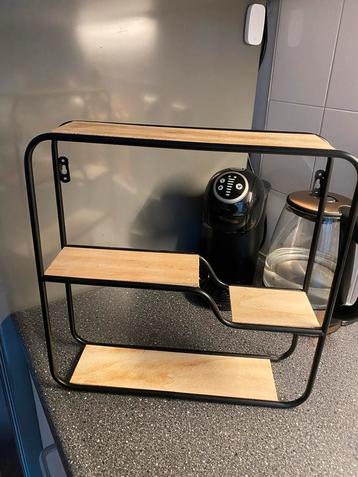 Keukenrekje beschikbaar voor biedingen