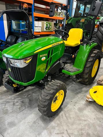 John deere 3025E demo beschikbaar voor biedingen