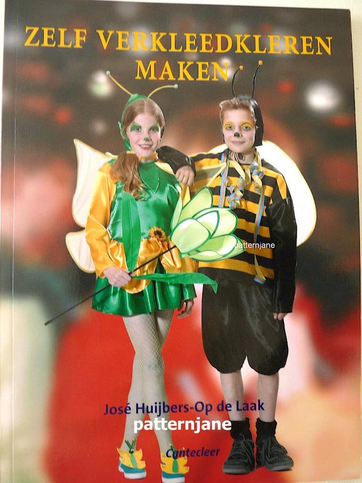 zelf verkleedkleren maken cantecleer  door : jose huijbers, Hobby en Vrije tijd, Kledingpatronen, Zo goed als nieuw, Overige typen