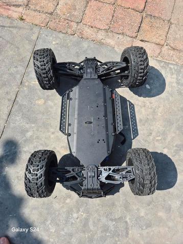 Arrma Fireteam - Zeer nette staat, incl. accu's en lader beschikbaar voor biedingen