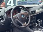 BMW X1 BWJ 2015 | sDrive20i 184PK Executive AUTOMAAT | NAVI, Auto's, 4 cilinders, Wit, Origineel Nederlands, 1485 kg