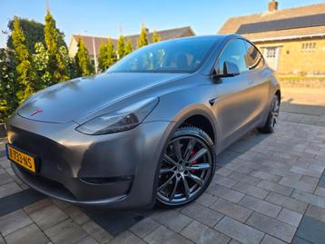 Tesla Model Y 2023 Satin  Dark  Grey Long Range  514 PK Pano beschikbaar voor biedingen