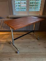 Vintage Teak Sidetable Bureautje Jaren 60, 25 tot 50 cm, Mic century sixties jaren 60 60s pastoe, Teakhout, Rechthoekig