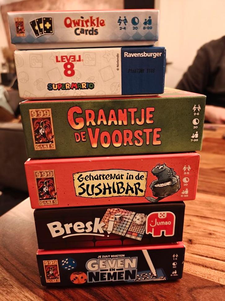 Spelletjes pakket, Hobby en Vrije tijd, Gezelschapsspellen | Bordspellen, Gebruikt, Een of twee spelers, Drie of vier spelers