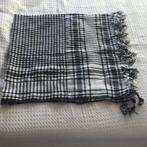 Sjaals, Kleding | Dames, Mutsen, Sjaals en Handschoenen, Ophalen of Verzenden, Zo goed als nieuw, Maat 46/48 (XL) of groter, Sjaal