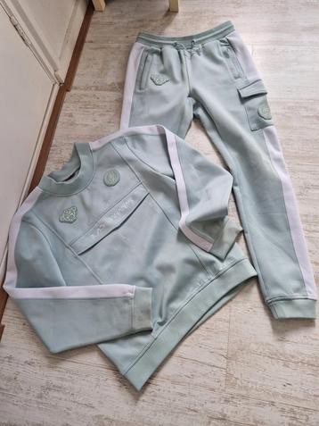 Kleding pakket maat 152 beschikbaar voor biedingen