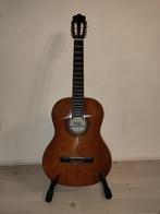 Stagg C546 klassieke gitaar naturel + standaard, Muziek en Instrumenten, Snaarinstrumenten | Gitaren | Akoestisch, Ophalen, Zo goed als nieuw