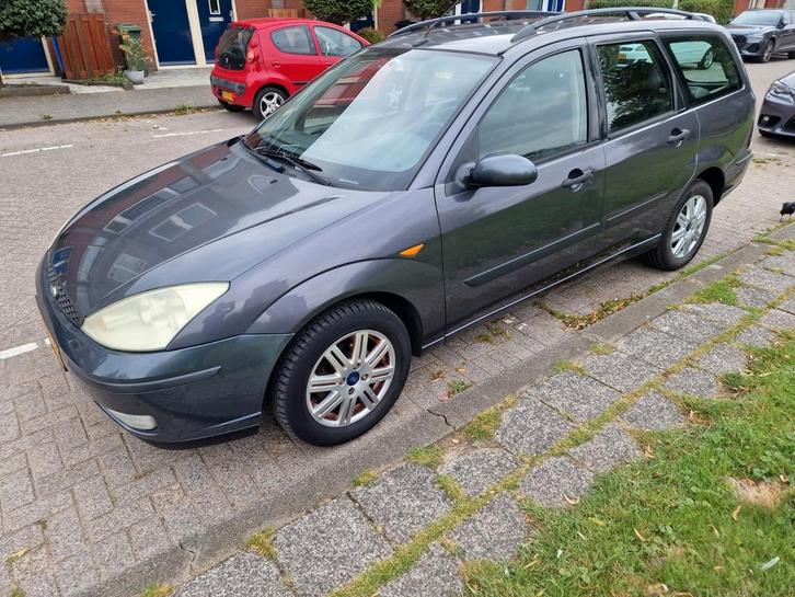 FORD FOCUS WAGON 1.6I 74KW 2004 Grijs AIRCO NIEUWE APK, Auto's, Ford, Particulier, Focus, Benzine, C, Stationwagon, Handgeschakeld