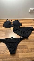 protest bikini met 2 broekjes, Bikini, Ophalen of Verzenden, Zo goed als nieuw, Zwart