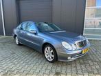 Mercedes-Benz E-Klasse 2.6 E240 Sedan AUT 2002 Blauw, Auto's, Automaat, Achterwielaandrijving, Zwart, 2597 cc