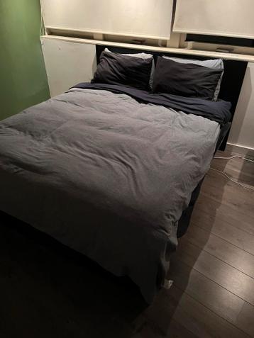 MALM Bedframe + Matress - afbeelding 1