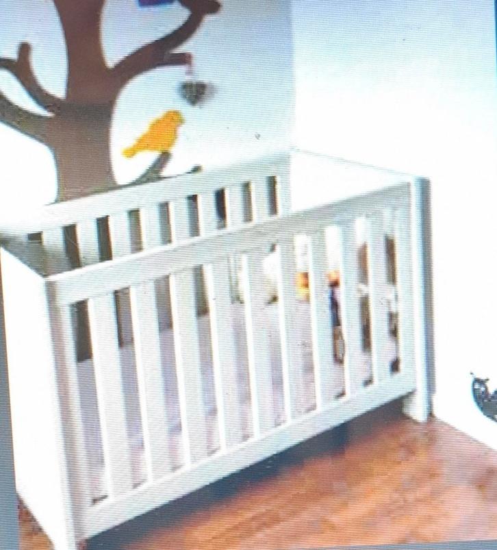 Wit Houten Ledikant, Kinderen en Baby's, Babywiegjes en Ledikanten, Zo goed als nieuw, Ledikant, Ophalen of Verzenden