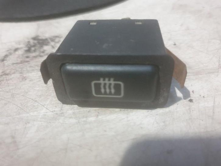 Achterruitverwarmingsschakelaar BMW 3-serie E30 (1970-01/..), Auto-onderdelen, Elektronica en Kabels, BMW, Gebruikt