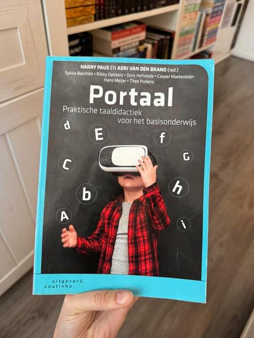 Adri van den Brand - Portaal, Boeken, Schoolboeken, Gelezen, Nederlands, Overige niveaus, Ophalen