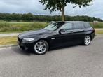 BMW 5-Serie 523I Touring LEES ADVERTENTIE!!, Achterwielaandrijving, Zwart, 2000 kg, Stationwagon