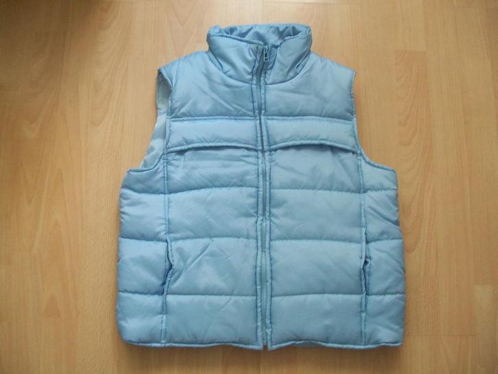 Mooie bodywarmer / body warmer maat 152 licht blauw nieuw, Kinderen en Baby's, Kinderkleding | Maat 152, Nieuw, Jongen of Meisje
