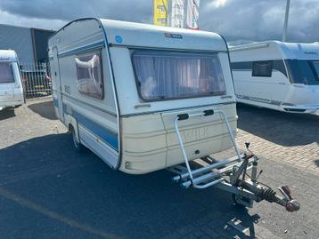 Wilk 440 caravan - Voortent - Fietsendrager beschikbaar voor biedingen