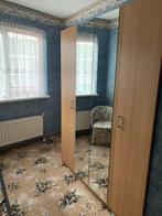 Kledingkast met spiegel gratis, Huis en Inrichting, Kasten | Kledingkasten, Ophalen of Verzenden, Zo goed als nieuw, 50 tot 75 cm