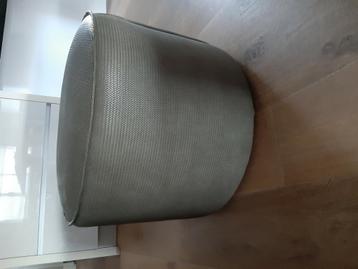 Groene poef, als nieuw, groot  beschikbaar voor biedingen