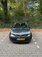 Toyota Aygo 1.0  Grijs, Auto's, Voorwielaandrijving, 4 stoelen, 68 pk, Origineel Nederlands