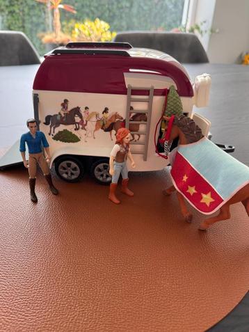Schleich Horse Club 42535 Avontuur met auto + paardentrailer beschikbaar voor biedingen