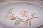 Hutschenreuther 1814 schaal met magnolia. Zie foto's., Huis en Inrichting, Keuken | Servies, Ophalen of Verzenden, Zo goed als nieuw
