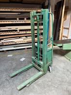 Goed werkende stapelaar hefhoogte 250cm, Doe-het-zelf en Verbouw, Ophalen, Gebruikt