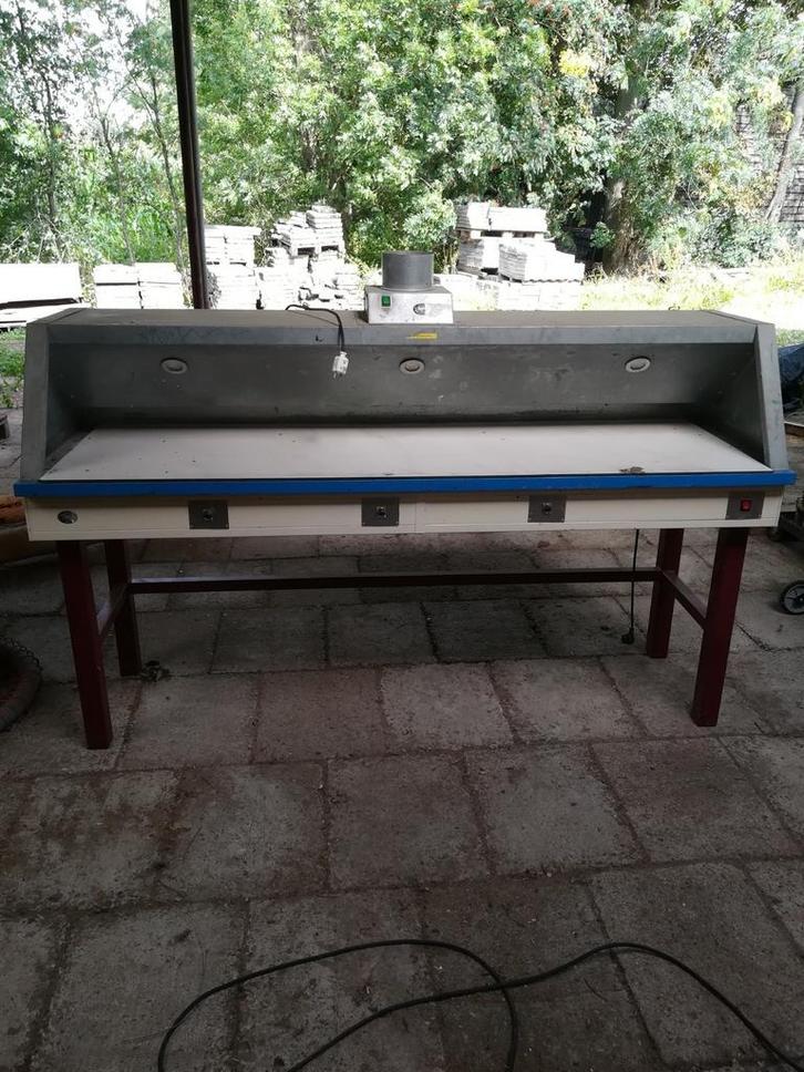 Afzuigtafel, soldeertafel, Holtrop & Jansema, Witgoed en Apparatuur, Afzuigkappen, Ophalen