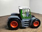 Te koop Siku Fendt Xylon 520 . (A)., Hobby en Vrije tijd, Modelauto's | 1:32, Ophalen of Verzenden, Zo goed als nieuw, Tractor of Landbouw