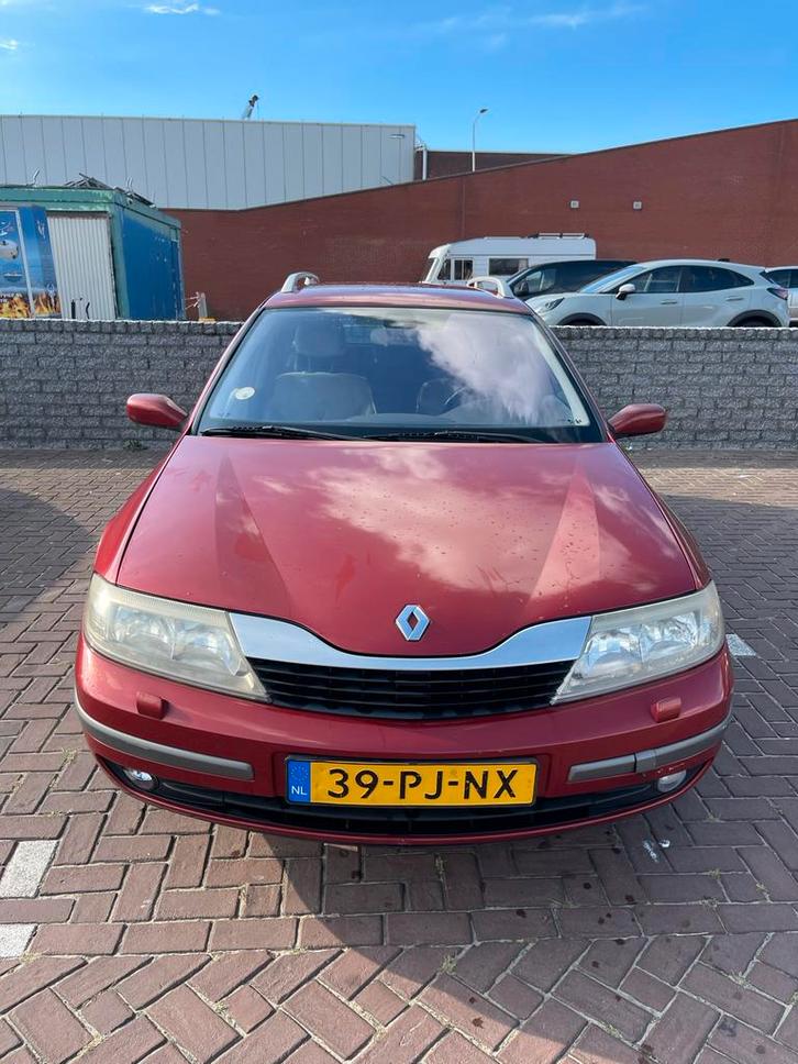 Renault Laguna 1.8 16V Gr.tour Dyna S2005 2004 Rood, Auto's, Renault, Particulier, Laguna, Benzine, C, Stationwagon, Handgeschakeld