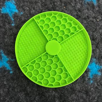 Lickmat groen beschikbaar voor biedingen