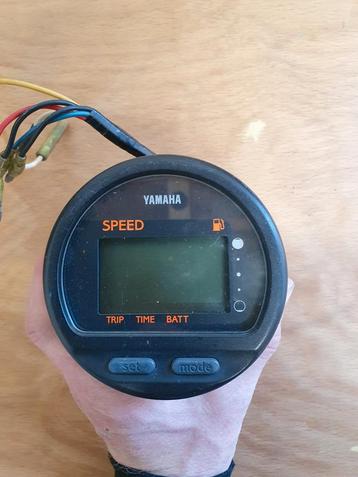 Yamaha snelheidsmeter speedometer  en bedrading  beschikbaar voor biedingen