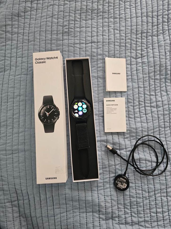 Samsung Galaxy Watch 4 Classic - Zwart, Sieraden, Tassen en Uiterlijk, Smartwatches, Gebruikt, Android, Zwart, Afstand, Calorieverbanding