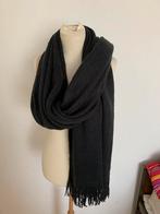 Dames sjaal voor 5 euro, Ophalen of Verzenden, Zo goed als nieuw, Maat 46/48 (XL) of groter, Sjaal