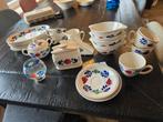 Allerlei boerenbont servies, Ophalen, Zo goed als nieuw, Aardewerk, Boerenbont