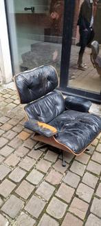Charles & Ray Eames stoel opknapper D670, Gebruikt, Hout, Ophalen
