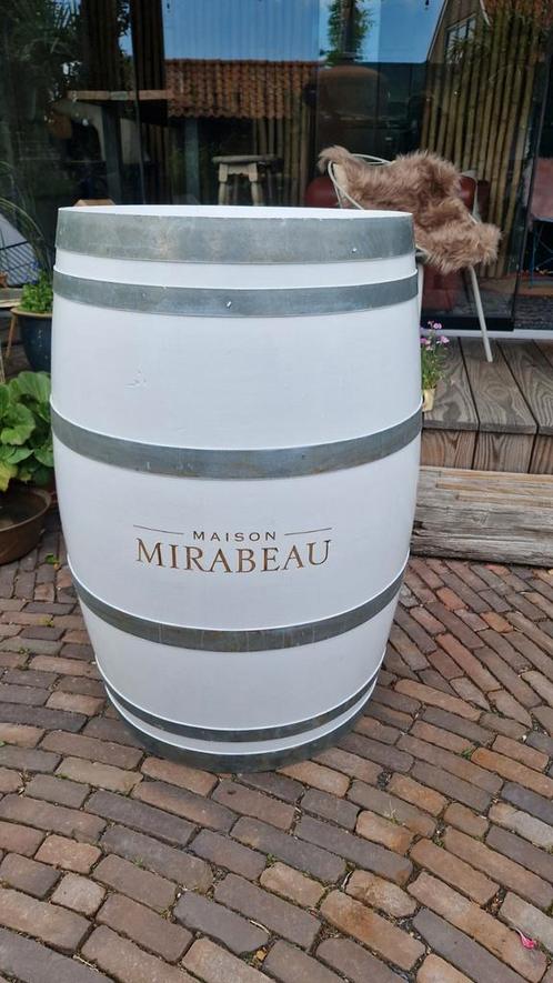 Wijnvat maatwerk logo, Huis en Inrichting, Tafels | Statafels, Nieuw, In hoogte verstelbaar, Ophalen