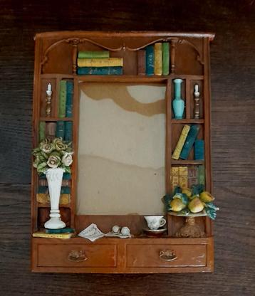 Zeldzaam retro 3D fotolijst met antieke studeerkamer  beschikbaar voor biedingen