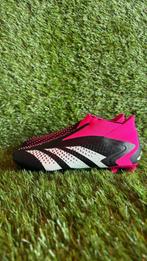 Adidas Predator Accuracy + Pink 44, Overige kleuren, Verzenden, Sportschoenen, Zo goed als nieuw