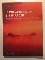 Luchtwegziekten bij paarden -natuurgeneeskundige behandeling, Ophalen of Verzenden, Beta, Nieuw, HBO