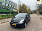 Toyota Verso 1.8 VVT-i Terra 7p Automaat.7persoons.Clima, Auto's, Toyota, Gebruikt, 4 cilinders, 129 pk, 7 stoelen