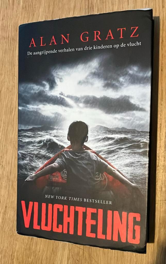 Alan Gratz - Vluchteling, Boeken, Kinderboeken | Jeugd | 10 tot 12 jaar, Gelezen, Ophalen of Verzenden