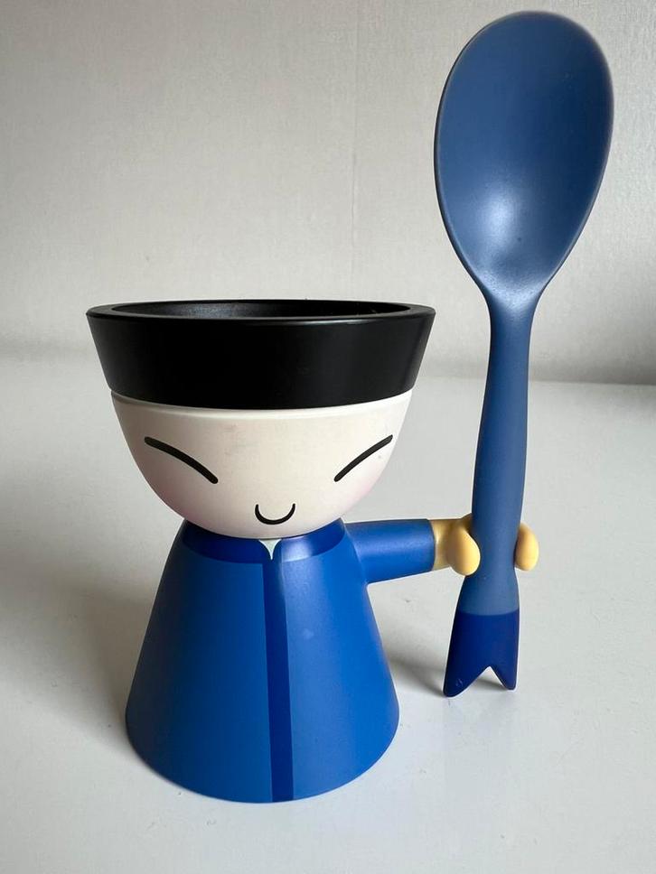 Alessi Eierdop Mr. Chin Blauw Giovannoni & Rumiko Takeda, Huis en Inrichting, Keuken | Keukenbenodigdheden, Nieuw, Ophalen of Verzenden