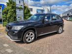 BMW X1 2.0 Xdrive 28I AUT 2014 Zwart | Motor rookt erg, Auto's, Stof, 4 cilinders, 2000 kg, Zwart