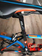 Cube racefiets, high end. C68/ elektrische schakelen/ 56 cm., Fietsen en Brommers, Fietsen | Racefietsen, Carbon, Zo goed als nieuw