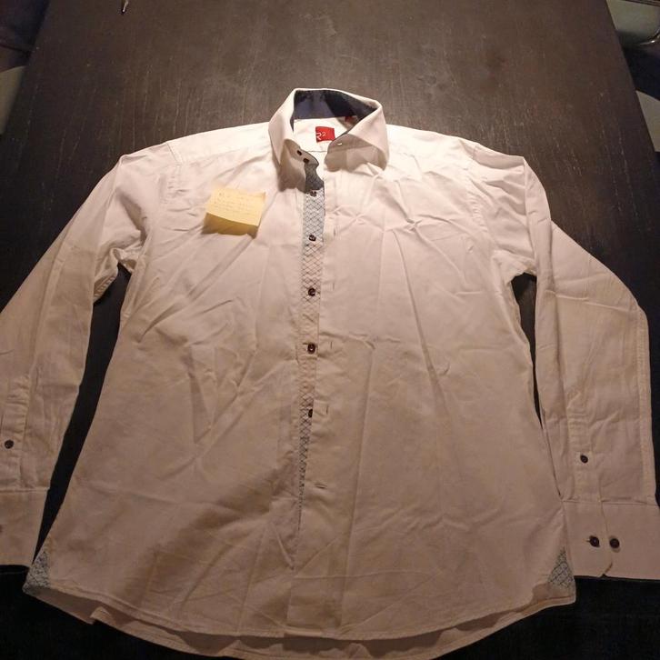 Wit overhemd van R 2 maat L, Kleding | Heren, Overhemden, Zo goed als nieuw, Halswijdte 41/42 (L), Wit, Ophalen of Verzenden