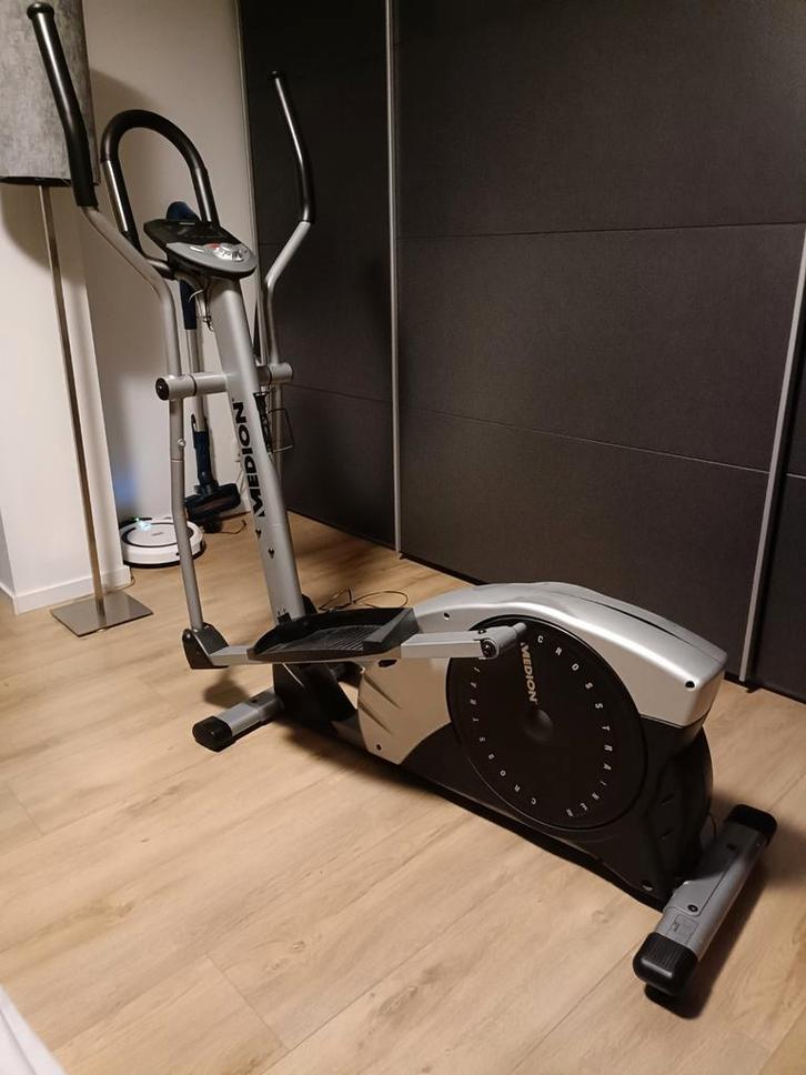 Crosstrainer met diverse trainingsprogramma's, Sport en Fitness, Fitnessapparatuur, Gebruikt, Crosstrainer, Armen, Benen, Buik