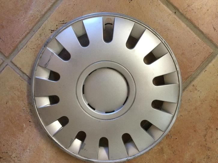 Wieldop  Capri ( 14 Inch ), Auto diversen, Wieldoppen, Gebruikt, Ophalen of Verzenden