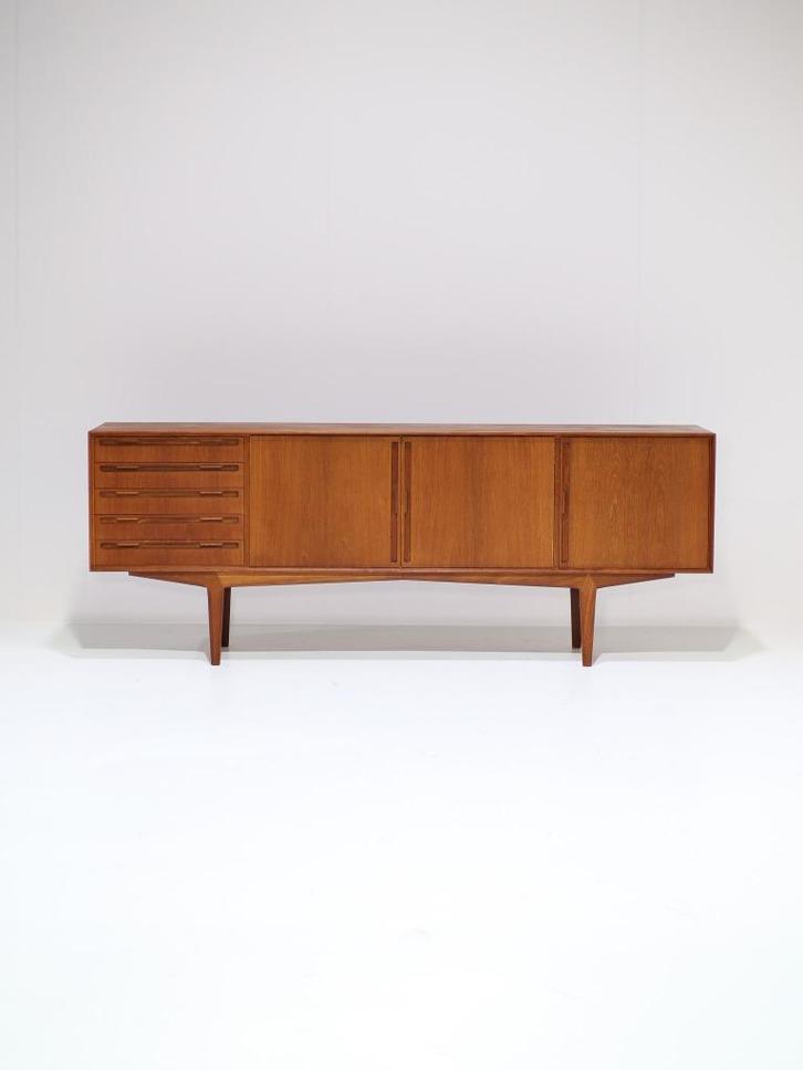 Sideboard Knud Nielsen Deens design teak vintage, Huis en Inrichting, Kasten | Dressoirs, Gebruikt, 200 cm of meer, 25 tot 50 cm